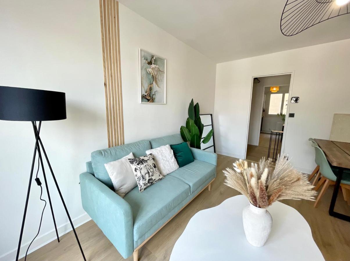 Ferienwohnung La Douceur Roannaise - Parking Prive Proche Gare Roanne Exterior foto